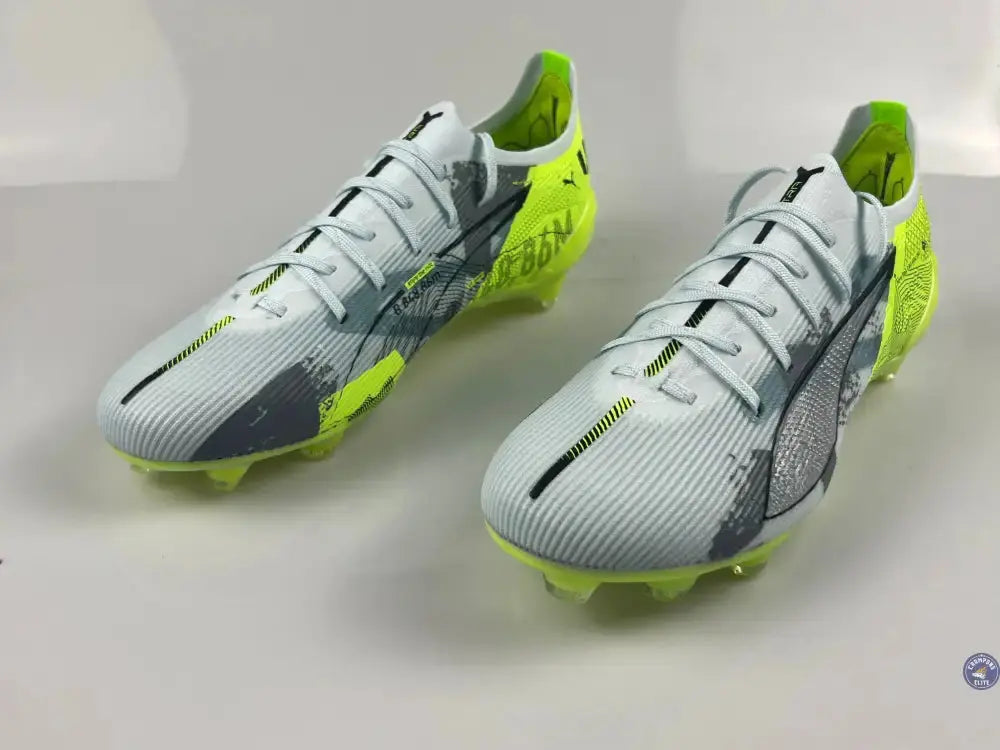 Image of Ultra 5 Ultimate FG Conquer your Mountain - Blanc/Vert/Argenté