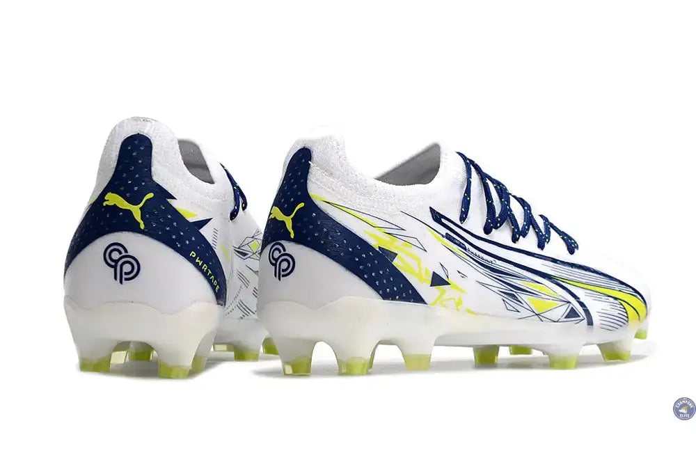 Ultra Ultimate FG Christian Pulisic - Blanc/Jaune/Bleu ÉDITION LIMITÉE
