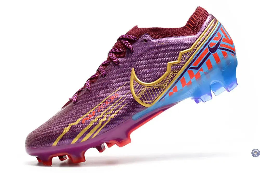 Image of Vapor 15 Elite FG Mbappé Personal Edition - Bordeaux/Doré